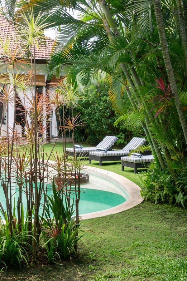 Villa Alice By Villa Finder Seminyak Dış mekan fotoğraf