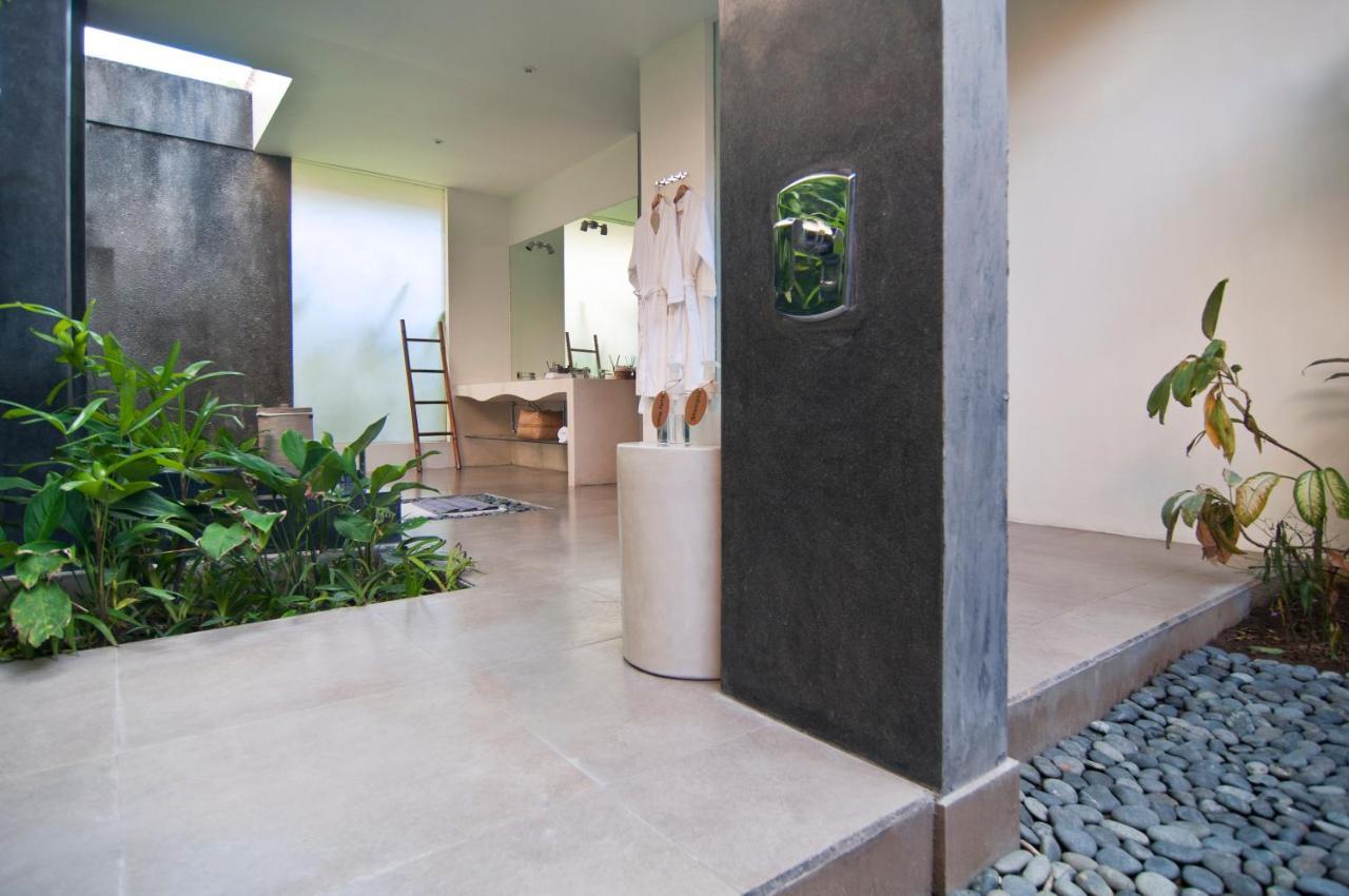 Villa Alice By Villa Finder Seminyak Dış mekan fotoğraf